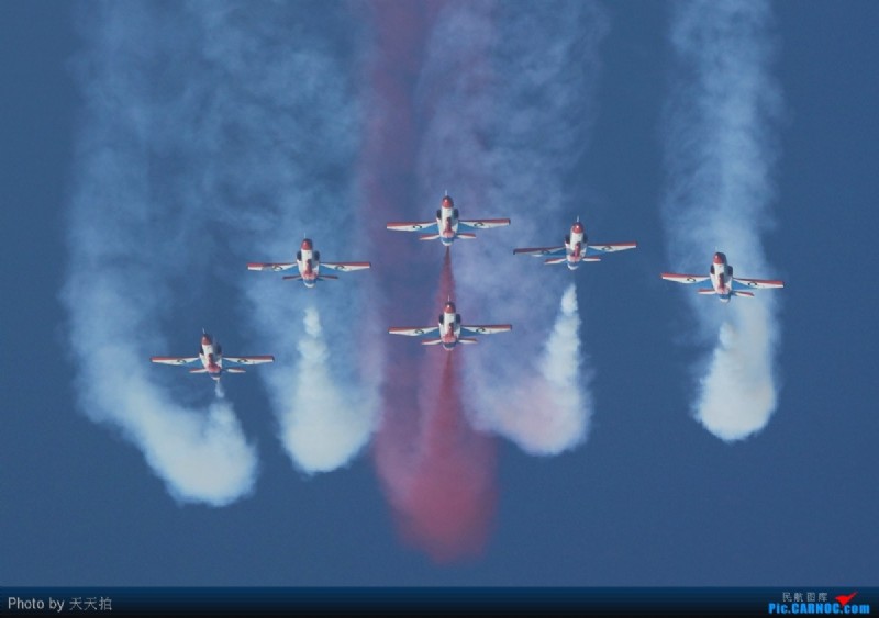2010珠海航展巴基斯坦空军K8战机的精彩表演
